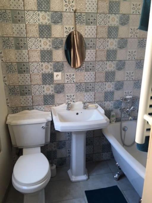 L'Appartement Du Voisin D'Hugo Besancon Luaran gambar
